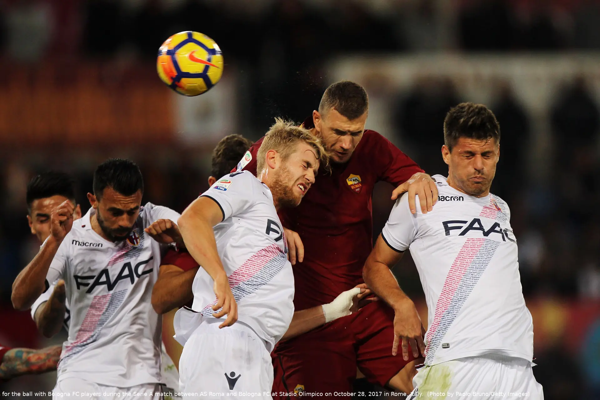 dzeko morsa difensori bologna roma 281017