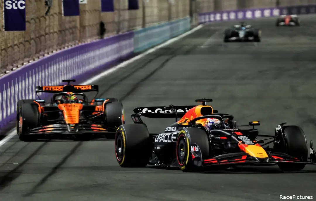Max Verstappen and Oscar Piastri in Jeddah