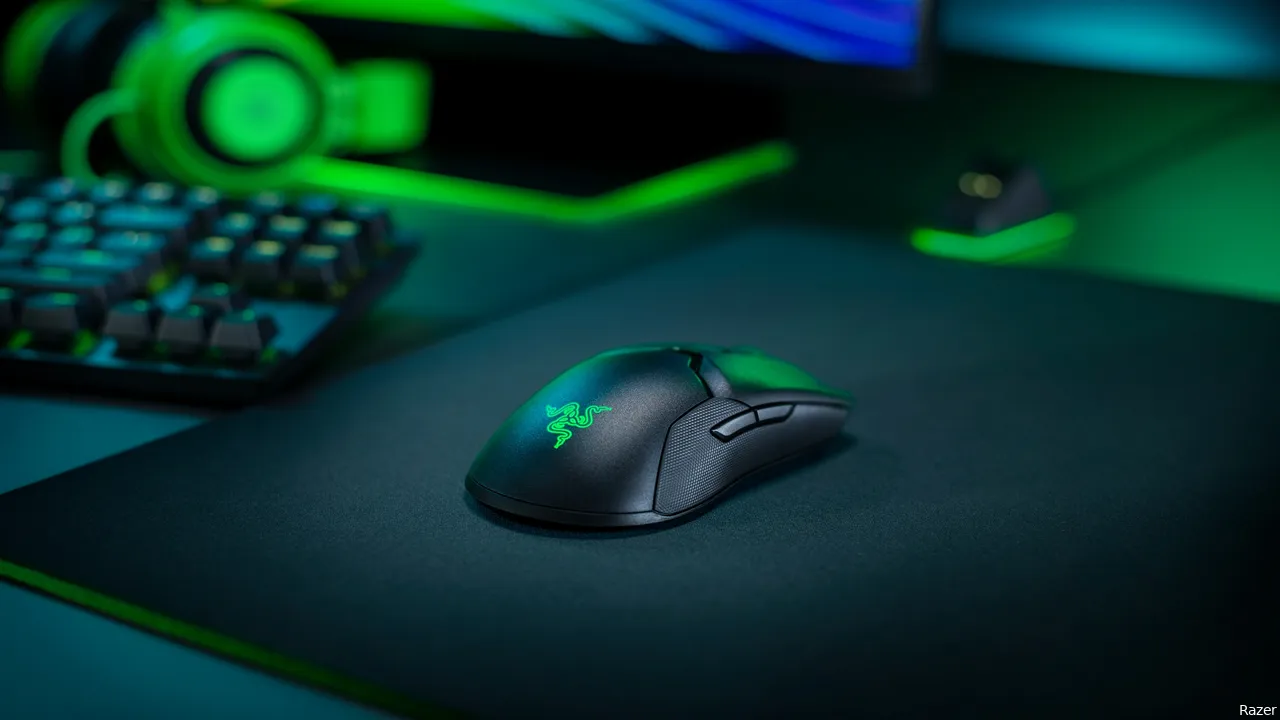 rsz viper ultimate 2019 studio shot 2f1632930159