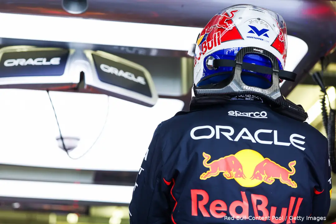 max verstappen helm 2025 14