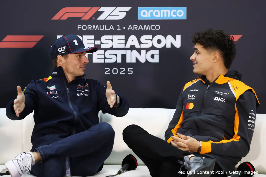 <i>Verstappen deed alles goed, bij Norris ging het helemaal mis.</i>