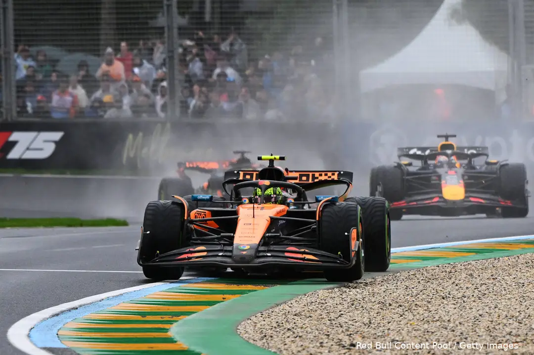 max verstappen gp australie 2025 1 rb21 1 regen 3 lando norris oscar piastri 1