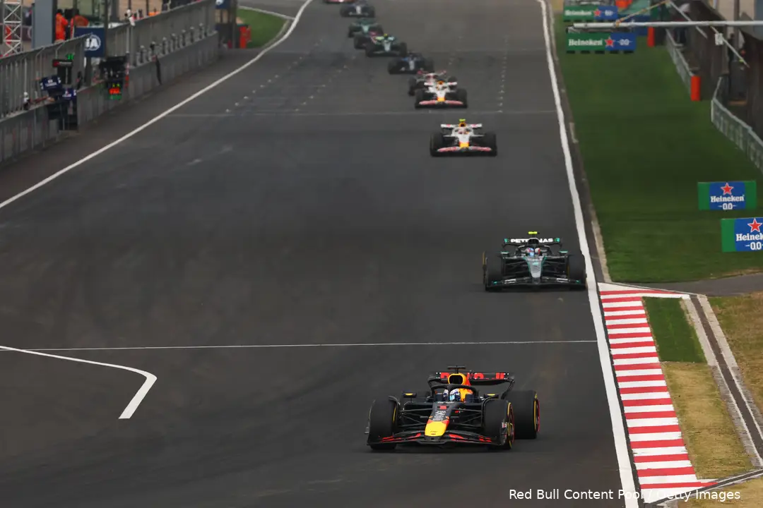 Volgende week gaat Red Bull om de tafel in Milton Keynes.