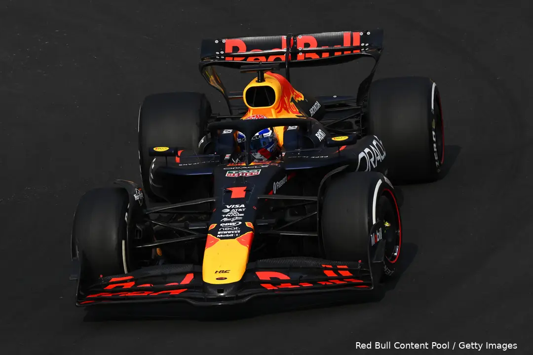 max verstappen red bull racing china rb21 zondag 17