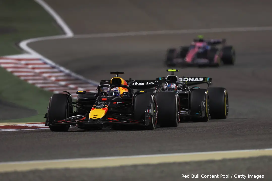 Antonelli had een mooi gevecht met Verstappen.