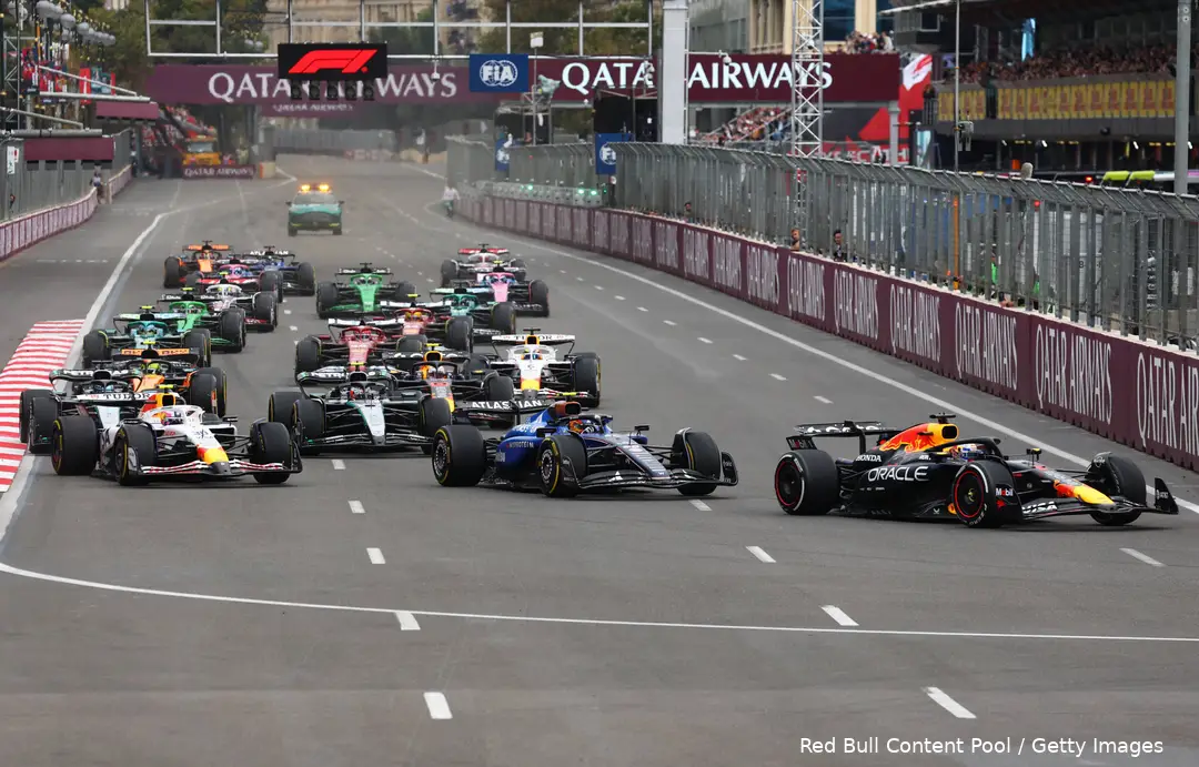 max-verstappen-red-bull-racing-bakoe-zondag-azerbeidzjan-2025