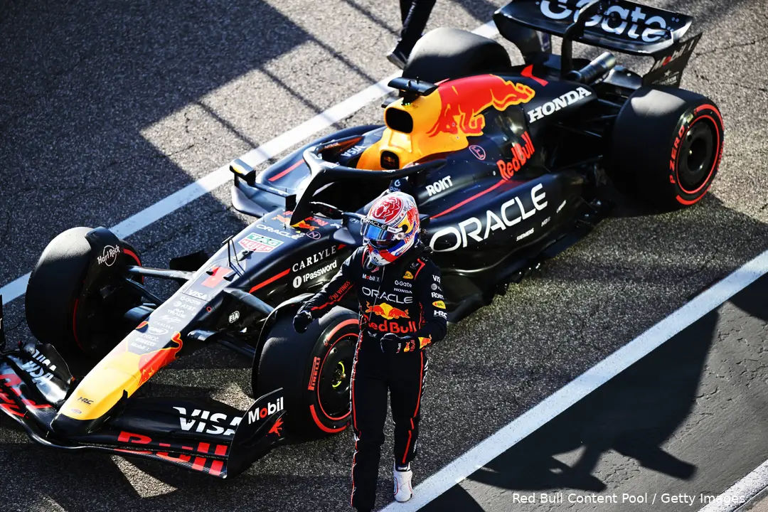 max-verstappen-cota-2025-pole