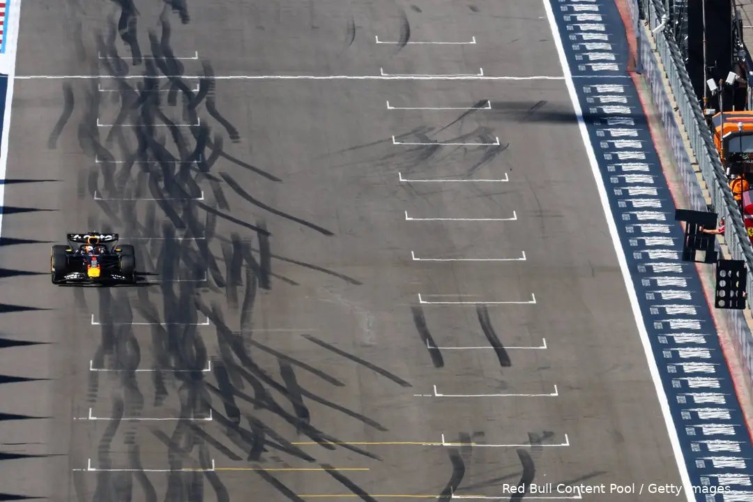 Verstappen-winst-Red Bull- Verstappen-cota-12222-3