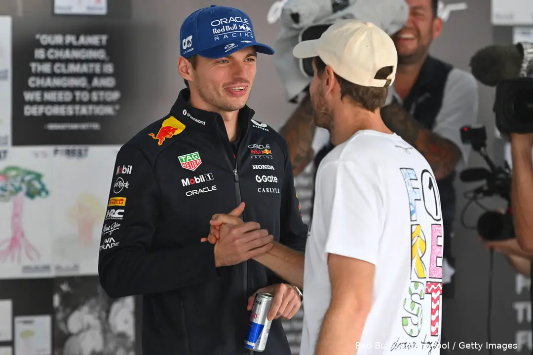 max-verstappen-red-bull-racing-sebastian-vettel-sao-paulo-2025-zondag