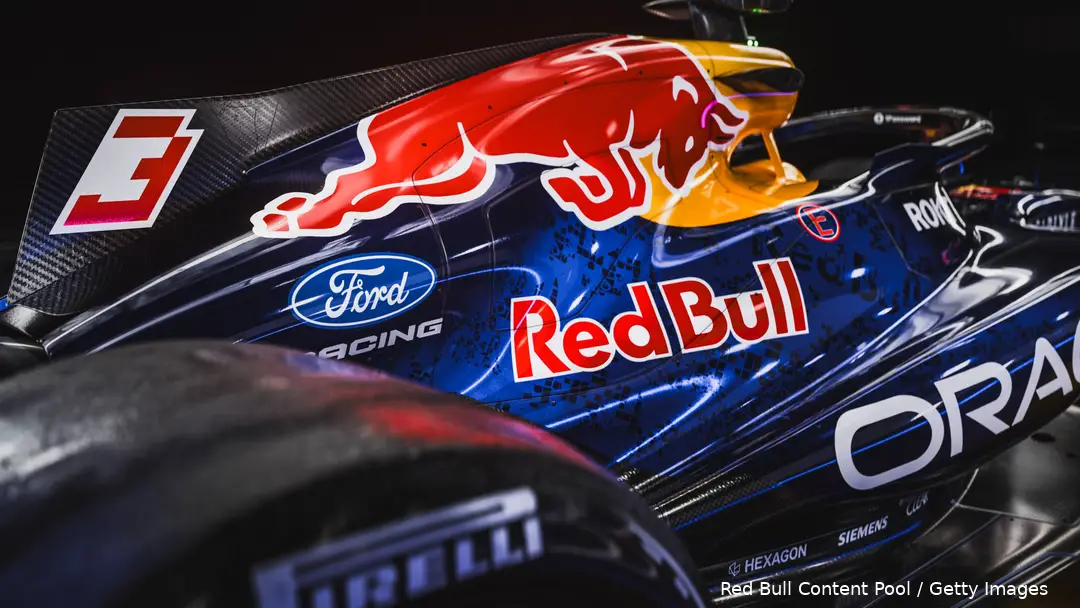 rb22-red-bull-racing-red-bull-livery-reveal-2026-15