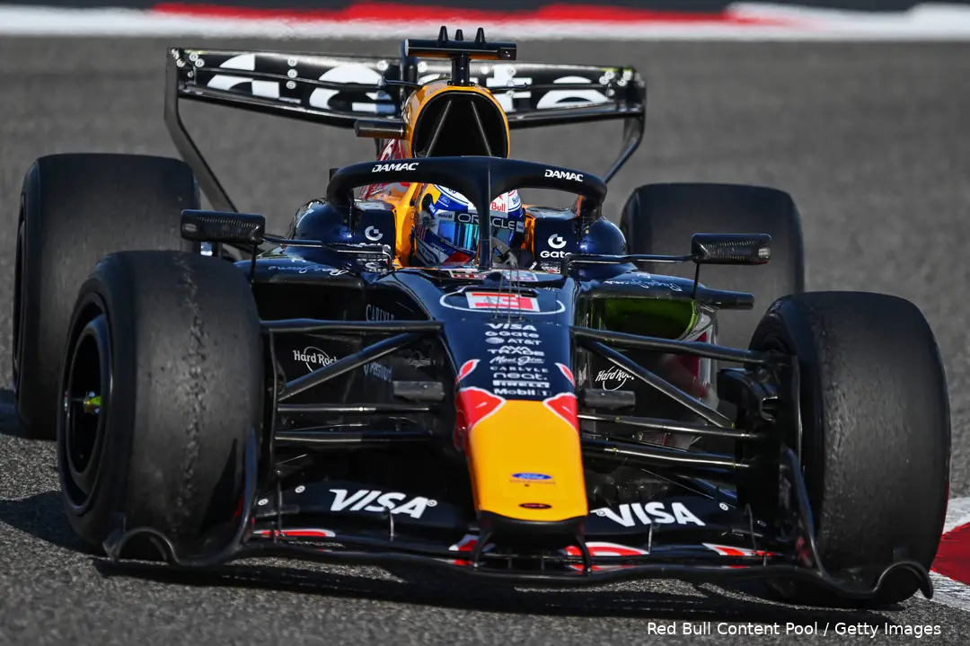 max-verstappen-red-bull-racing-wintertest-bahrein-3-3-12-rb22-132