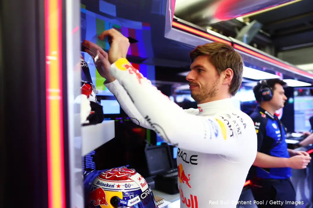 max-verstappen-red-bull-racing-wintertest-bahrein-3-3-123