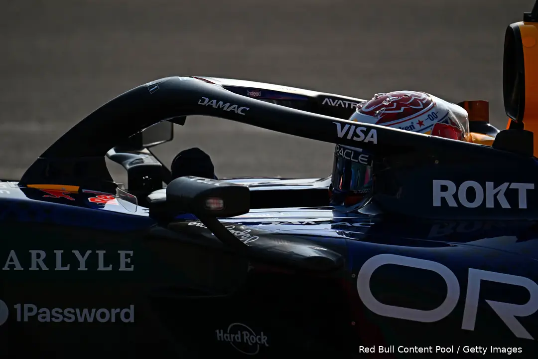 max-verstappen-red-bull-racing-china-vrijdag-1-13