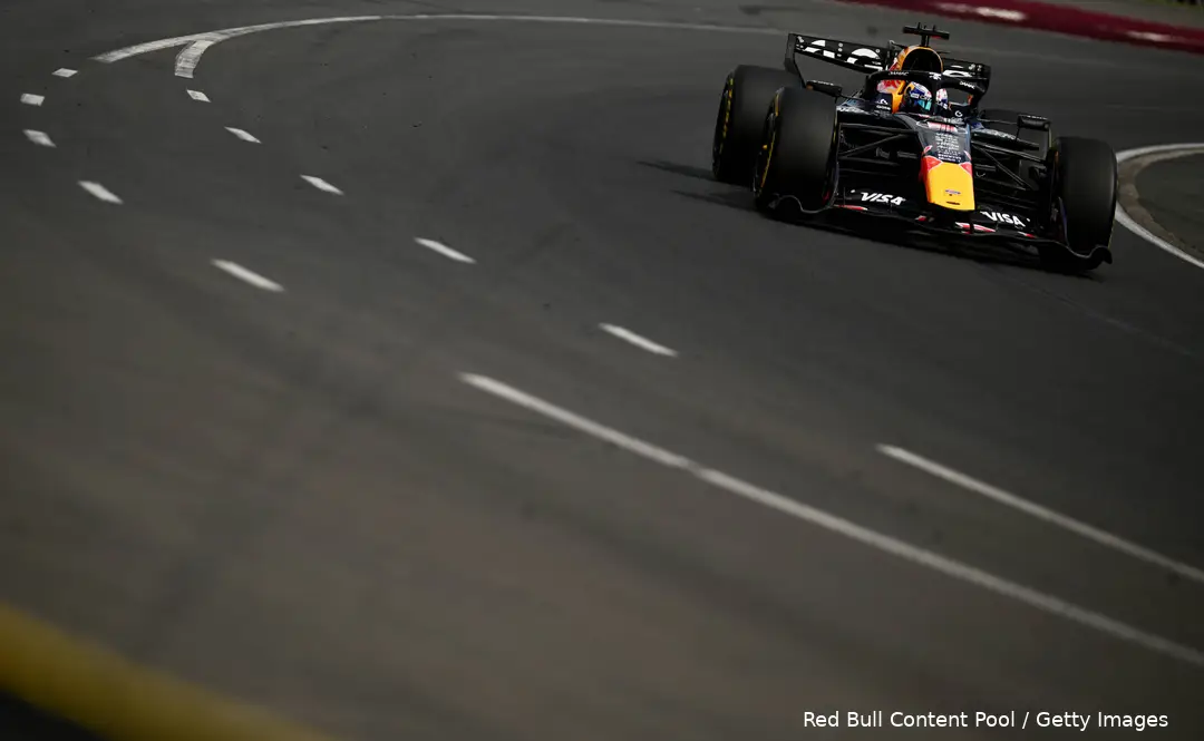 max-verstappen-red-bull-racing-rb22-australië-grand-prix-16