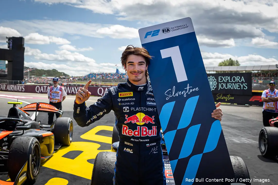 nikola-tsolov-formule-2-red-bull-junior-team-1