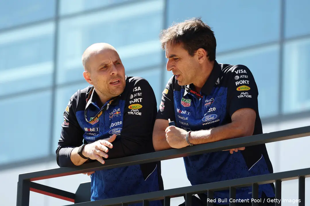 Wache-Lambiase-Red Bull-Silverstone-1
