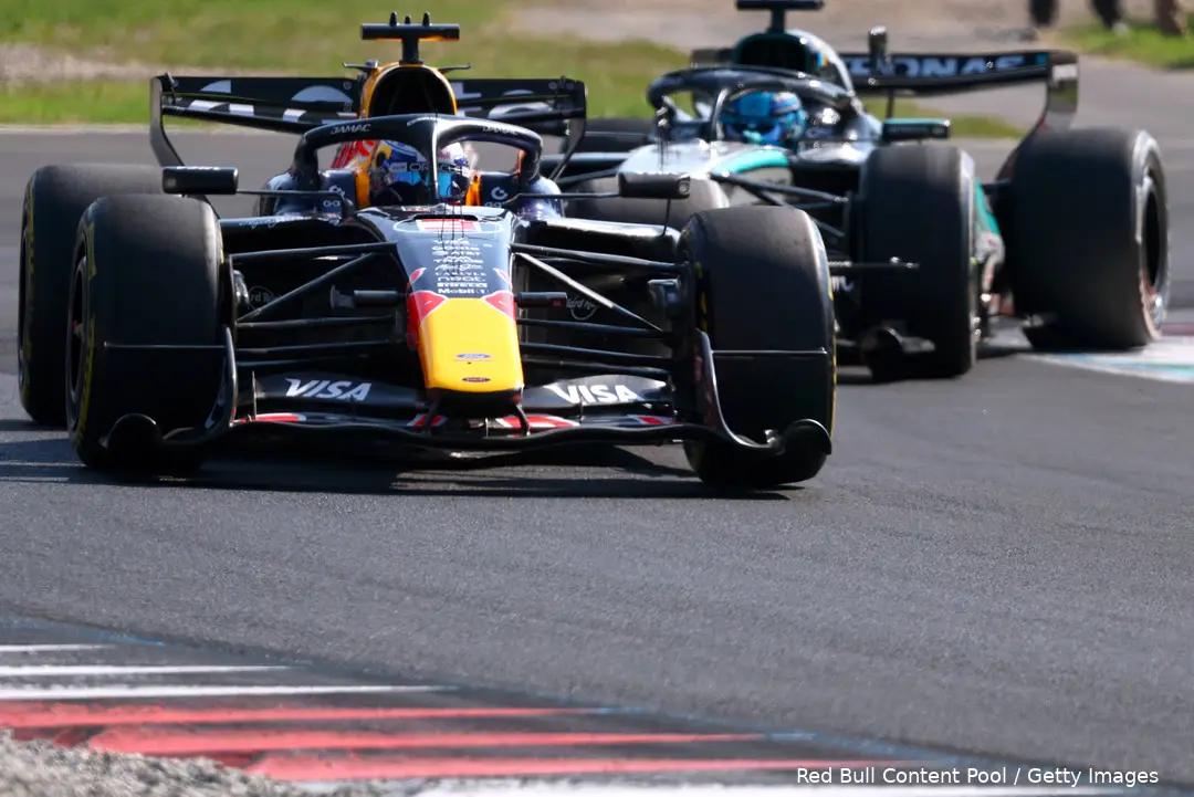 max-verstappen-red-bull-racing-monza-italië-2026-rb22-12-george-russell