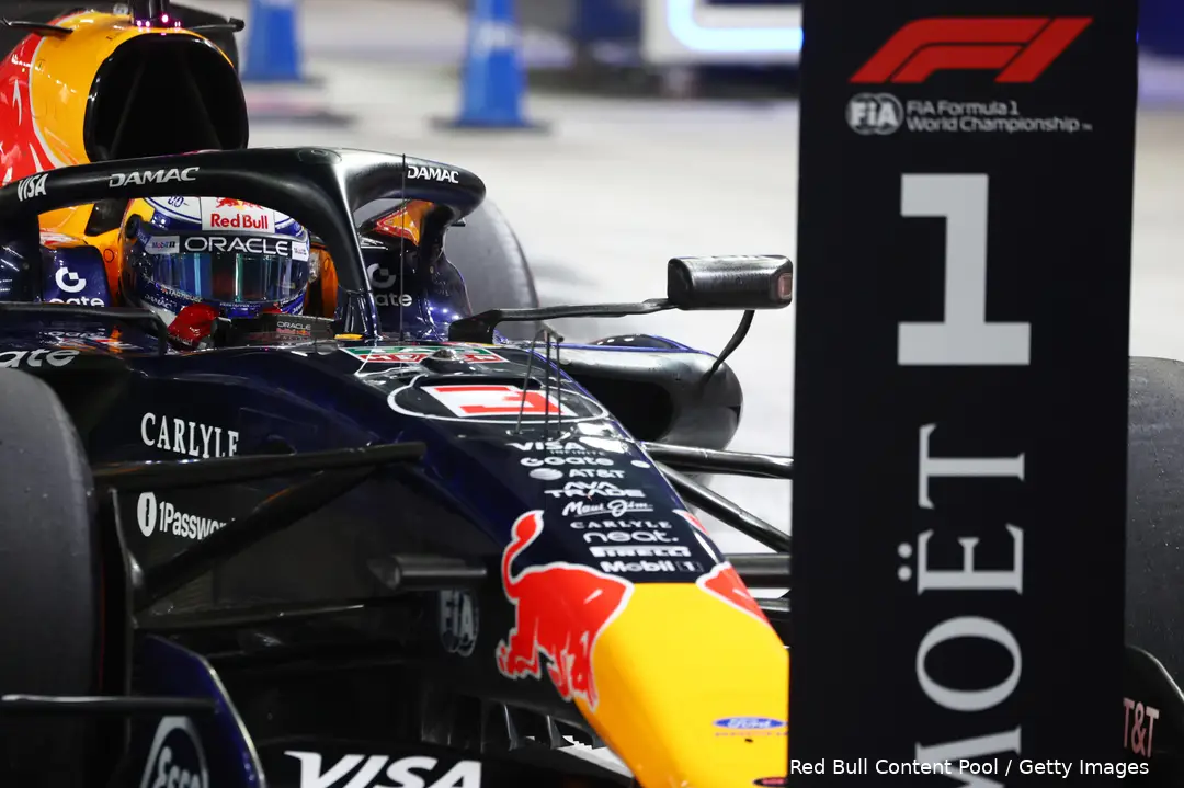 max-verstappen-pole-singapore-saturday-2026-2