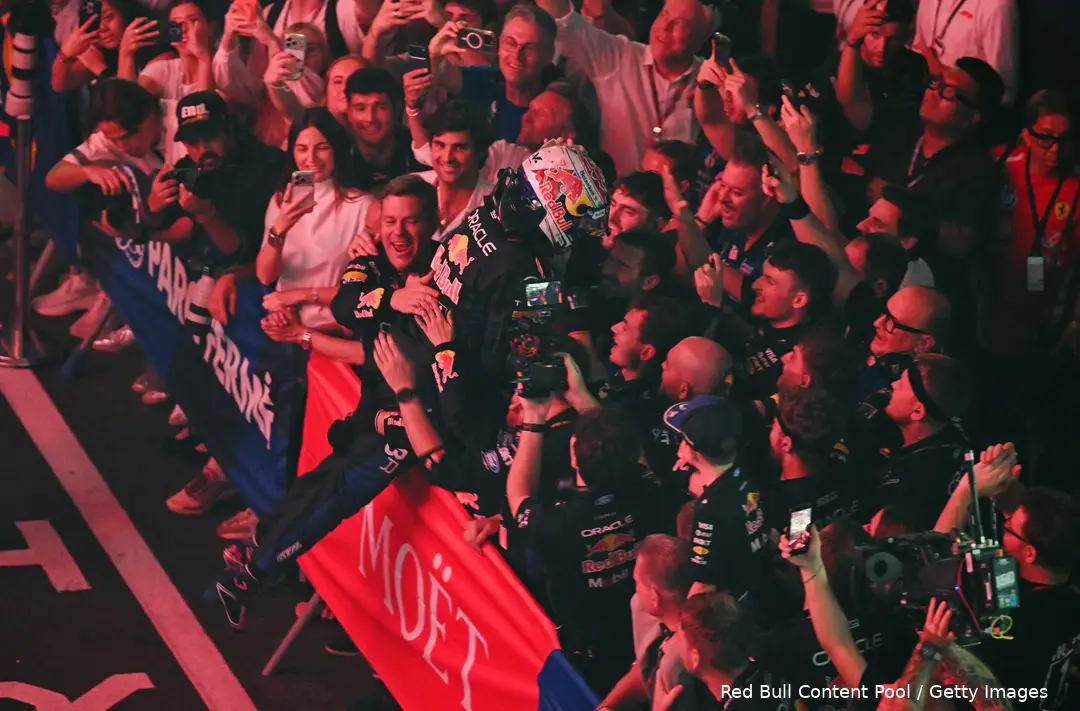 max-verstappen-race-singapore-2026-sunday-red-bull