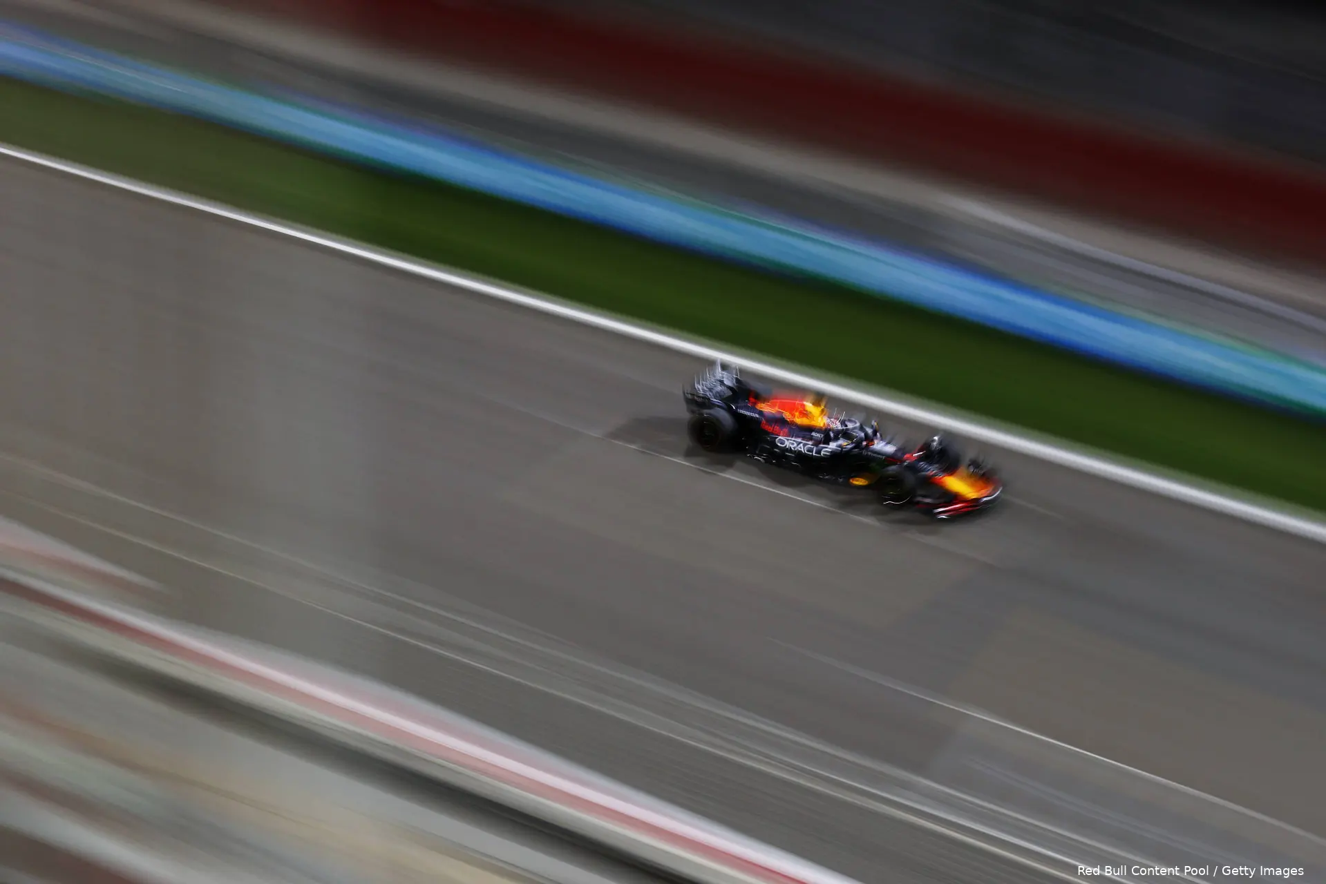 max verstappen rb21 2025 red bull racing 2025 wintertest 18
