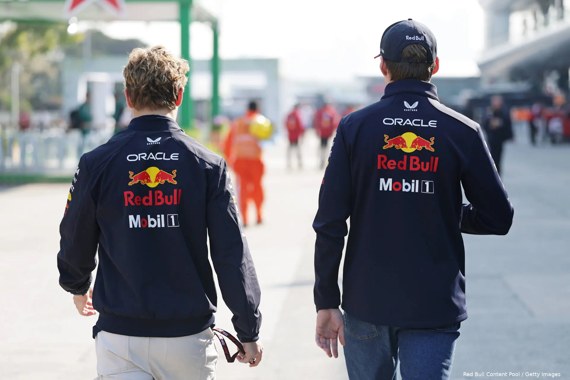 liam lawson max verstappen china fan forum 1