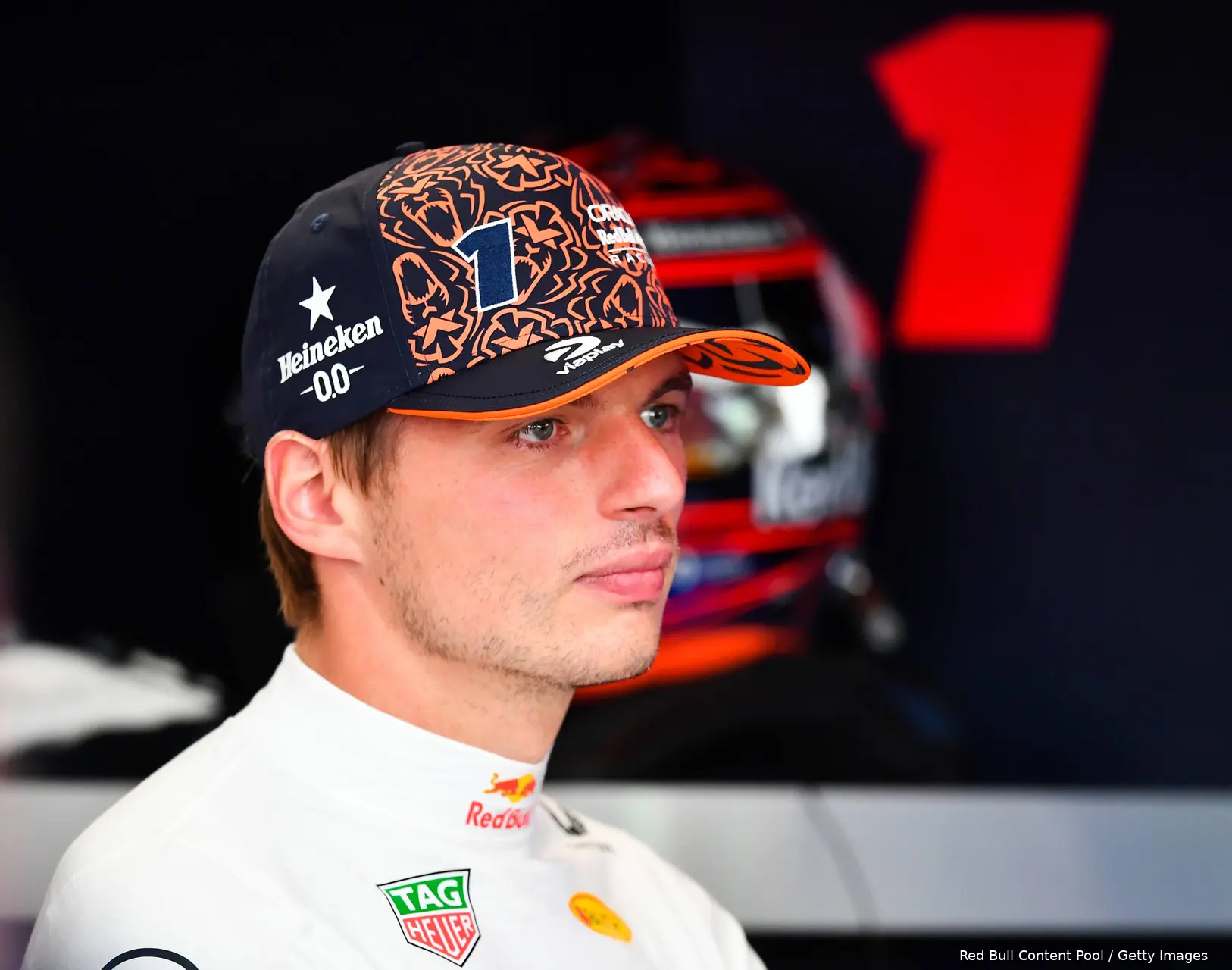 max-verstappen-red-bull-racing-2025-nederland-zandvoort-zaterdag-training-pet