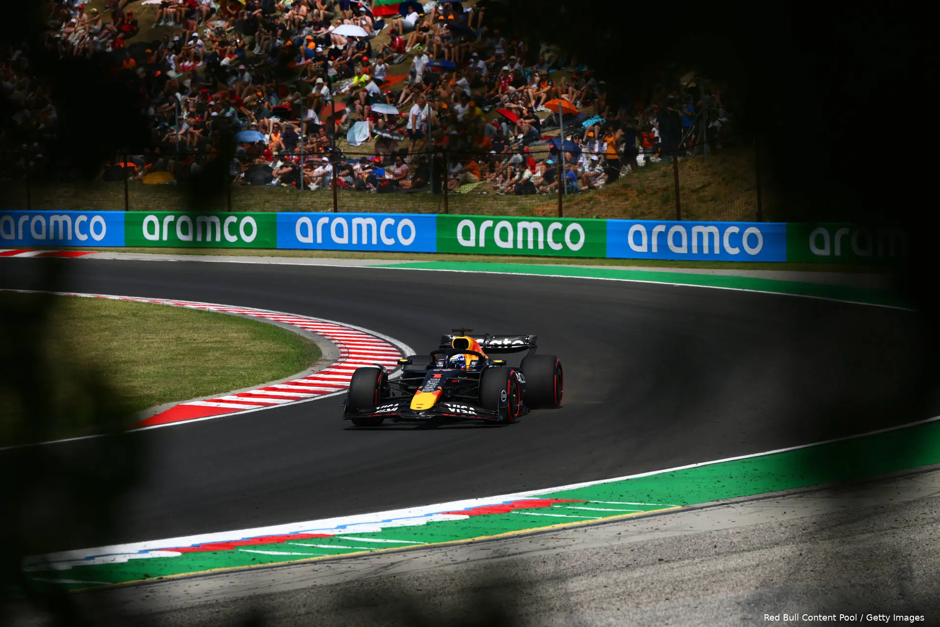 verstappen-red-bull-hongarije-vt3-18
