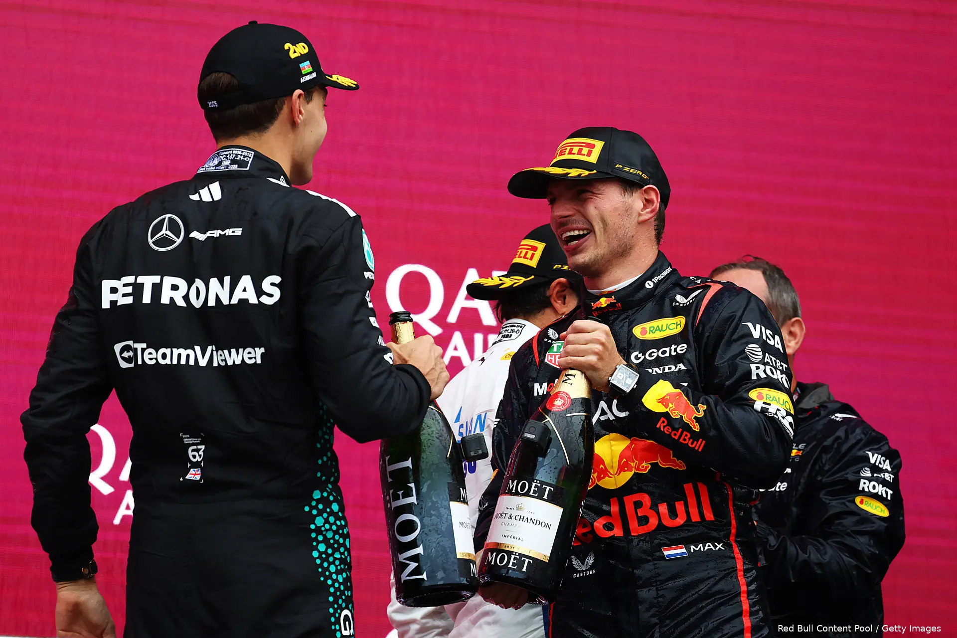 george-russell-mercedes-carlos-sainz-williams-Paul-Monaghan-max-verstappen-red-bull-racing-bakoe-zondag-azerbeidzjan-2025