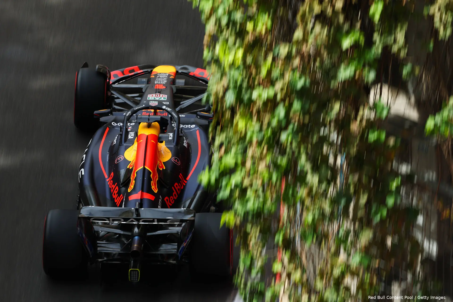 max-verstappen-red-bull-bakoe-2025-114-rb21