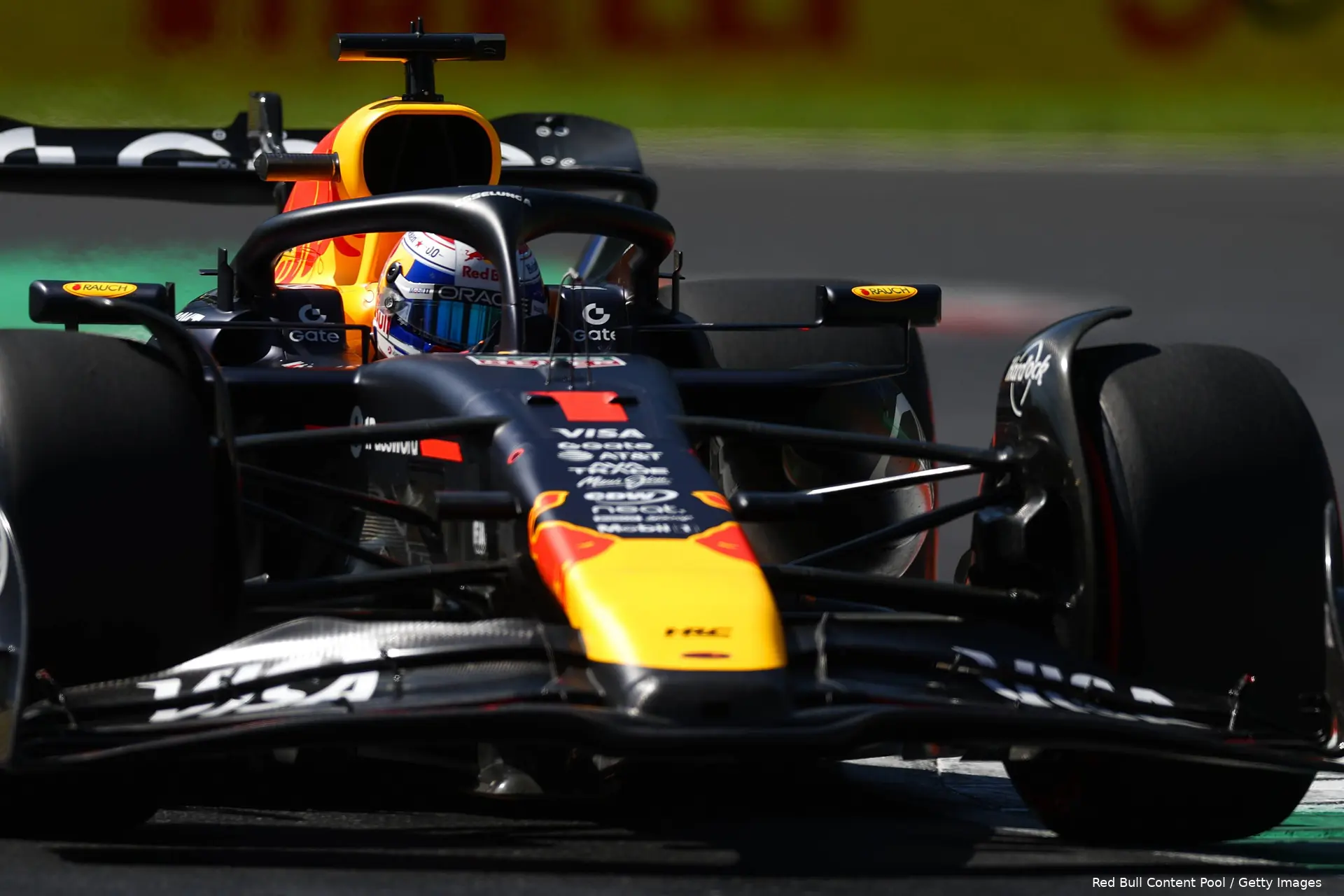 max-verstappen-red-bull-racing-monza-italië-rb21-1