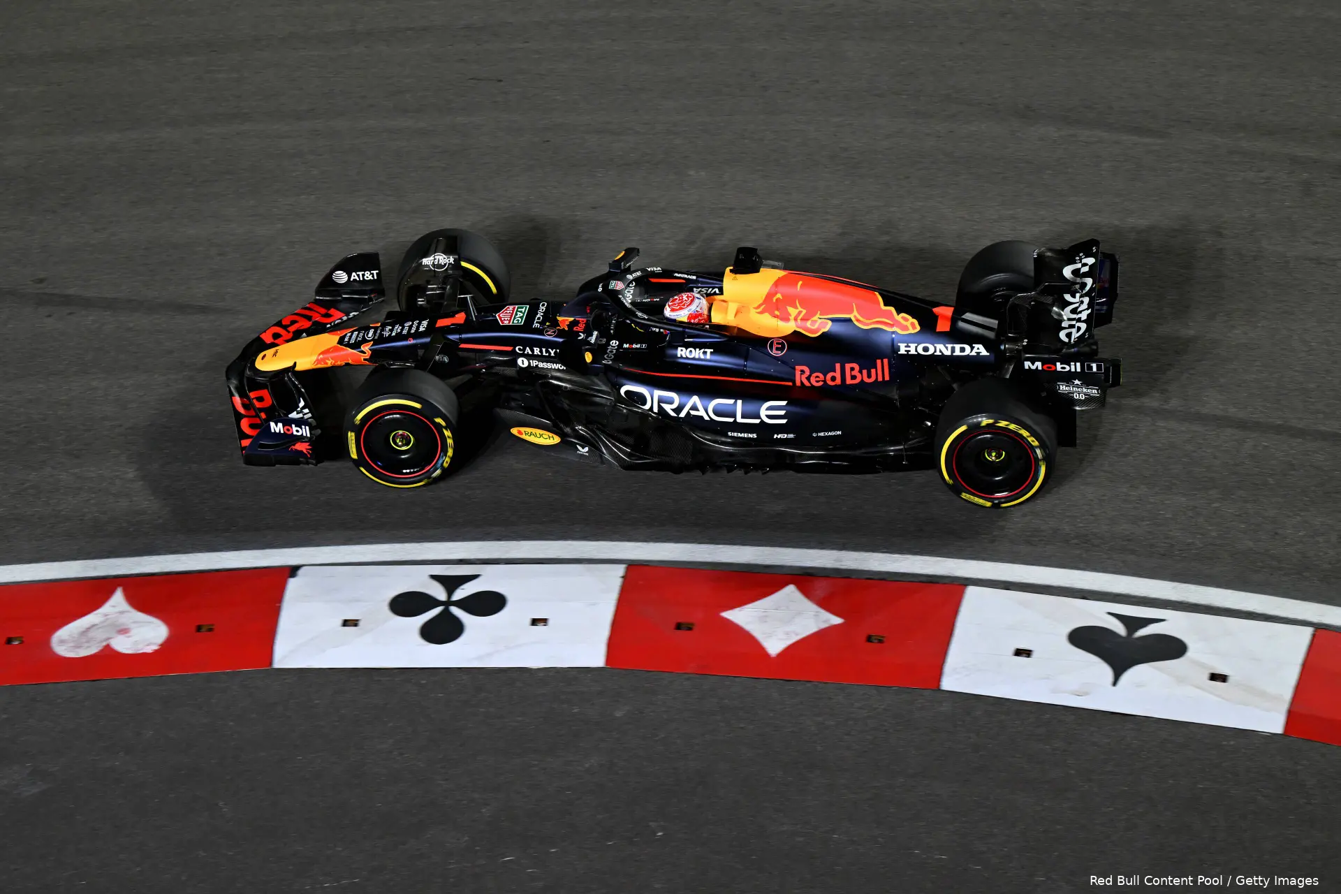 SI202511210355Verstappen-vrijdag-Las Vegas-2