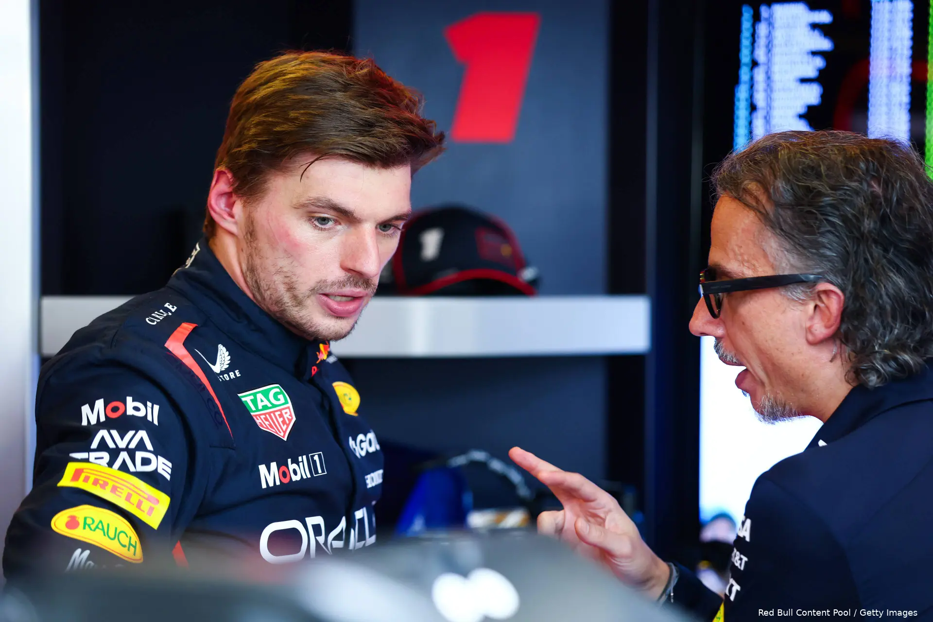 max-verstappen-laurent-mekies-red-bull-racing-abu-dhabi-2025-1