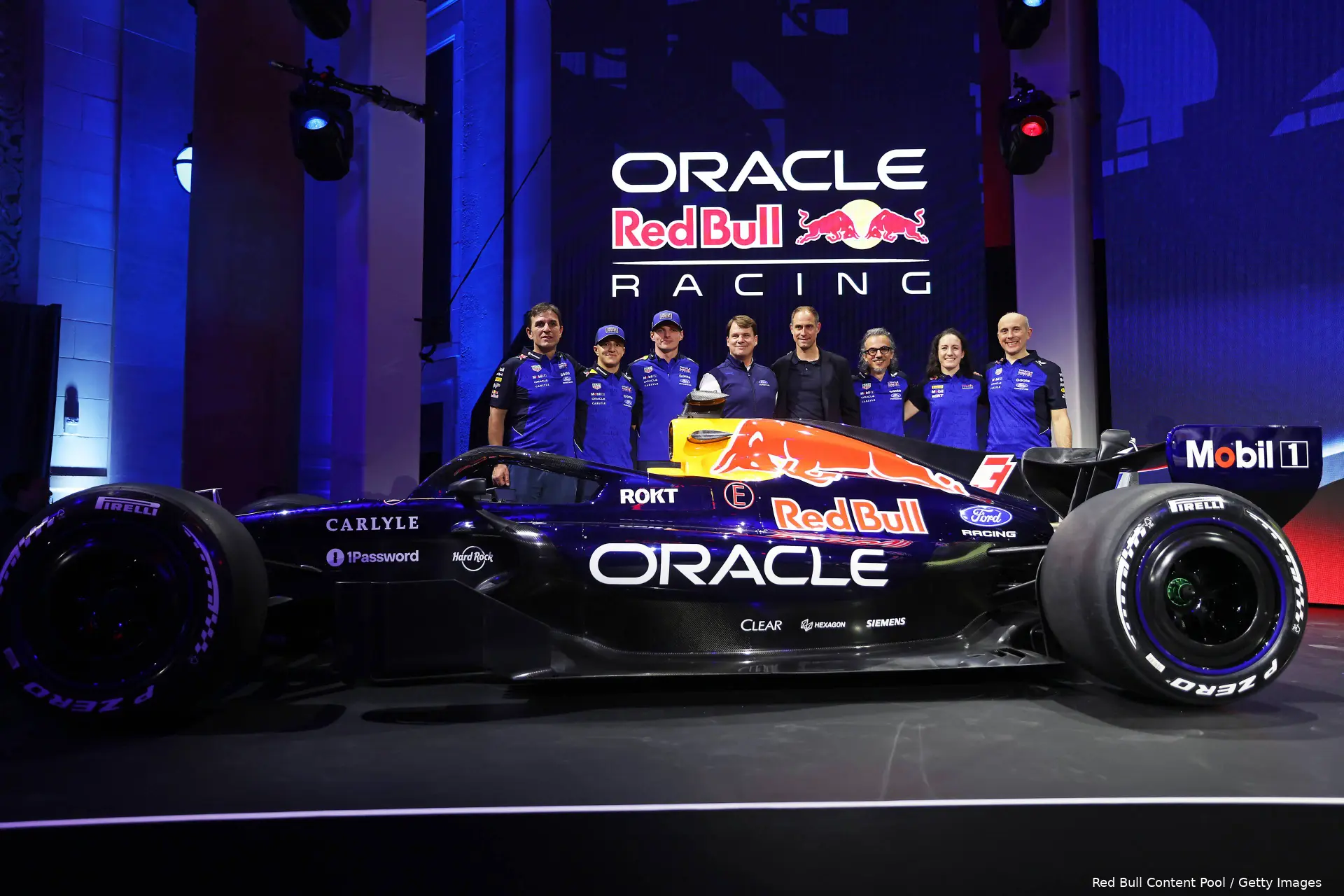 isack-hadjar-red-bull-racing-2026-detroit-1-laurent-mekies-max-verstappen-1-pierre-wache-oliver-mintzlaff-jim-farley