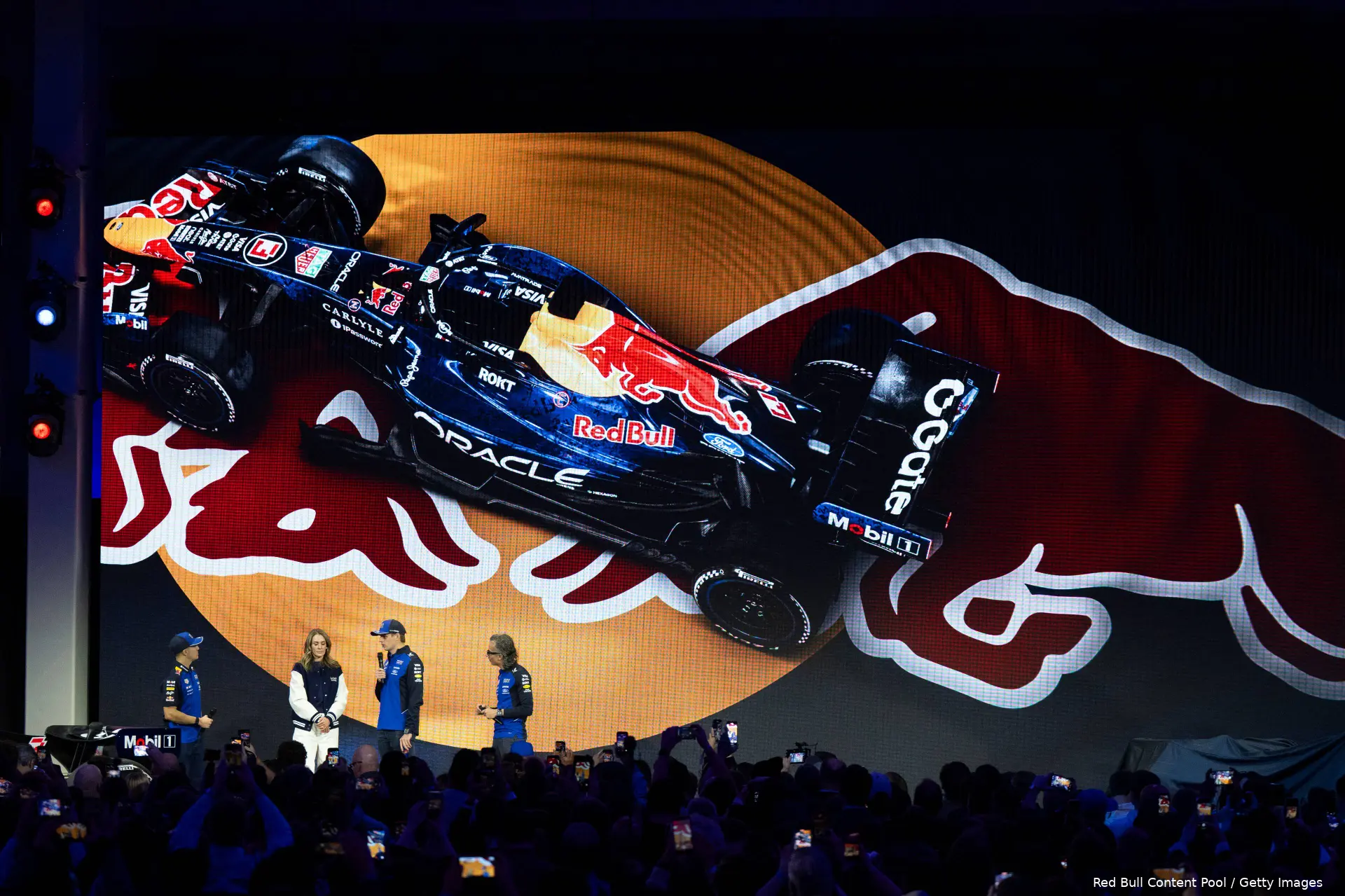 SI202601160171Hadjar-Red Bull-release-Verstappen-1