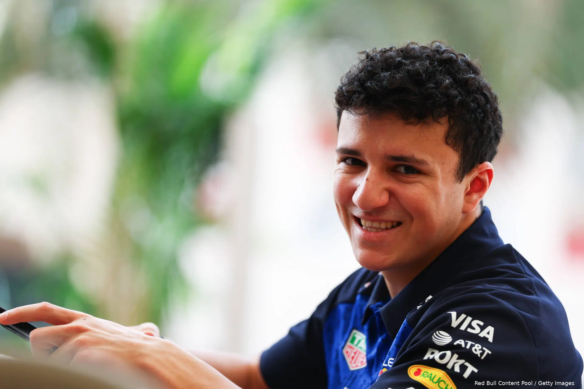 isack-hadjar-red-bull-racing-wintertest-1