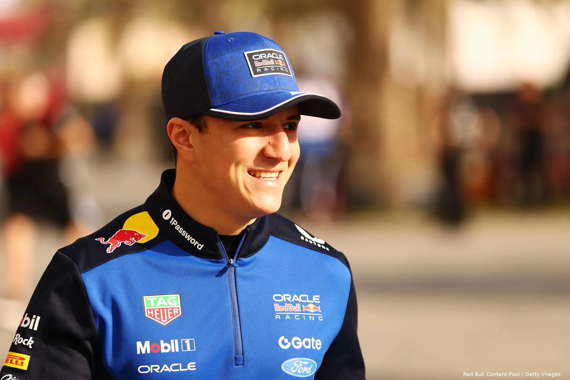 isack-hadjar-red-bull-racing-wintertest-12