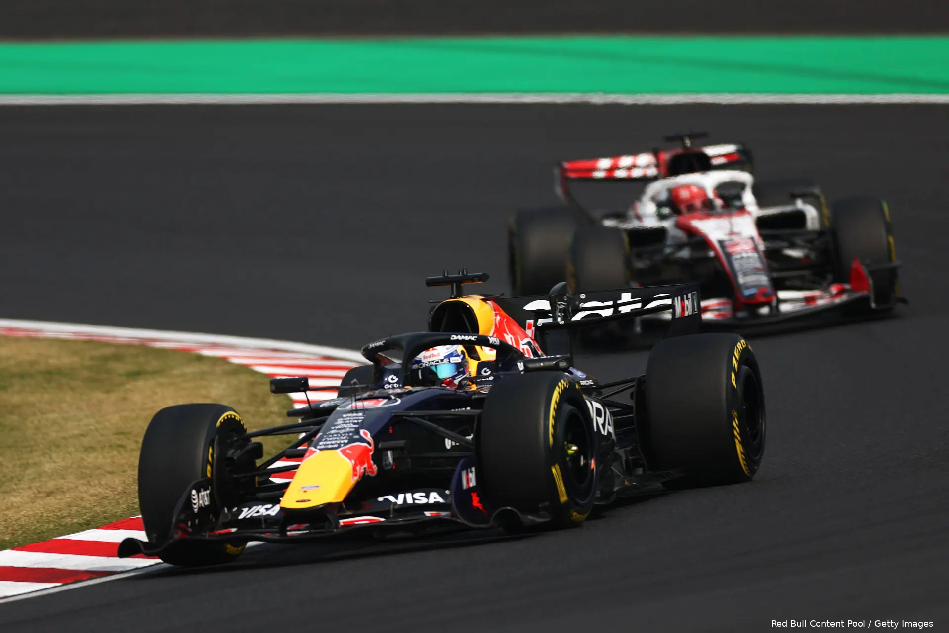 max-verstappen-red-bull-racing-2026-zondag-japan-race-1-haas