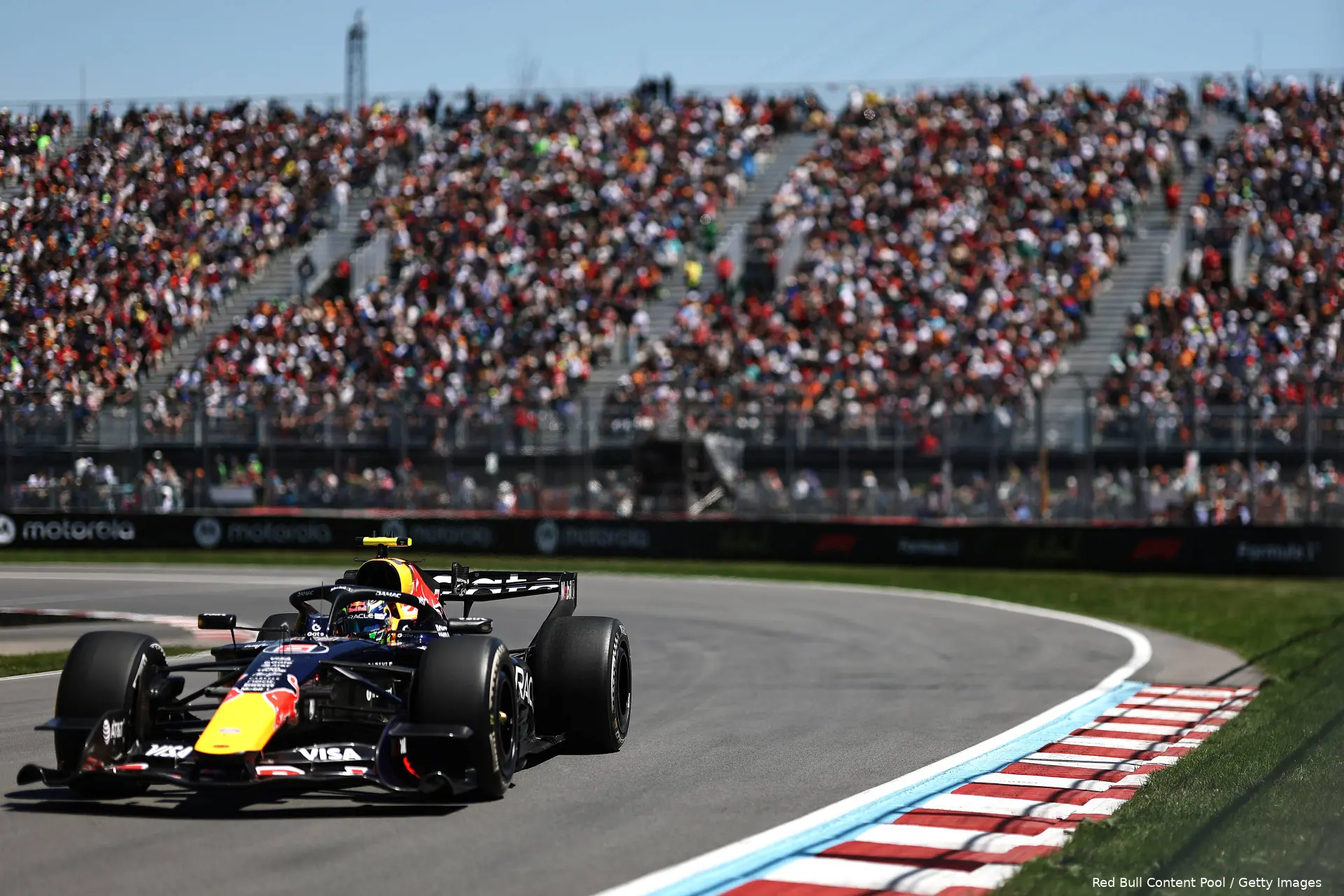 isack-hadjar-red-bull-canada-vrijdag