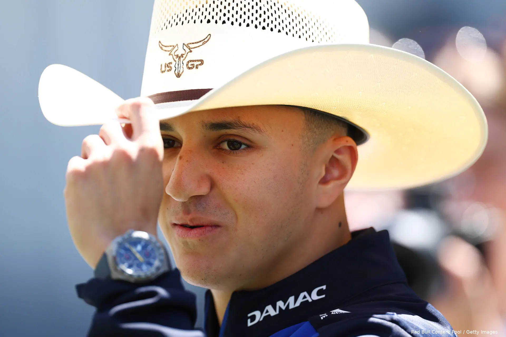 isack-hadjar-red-bull-racing-canada-donderdag-2026-14