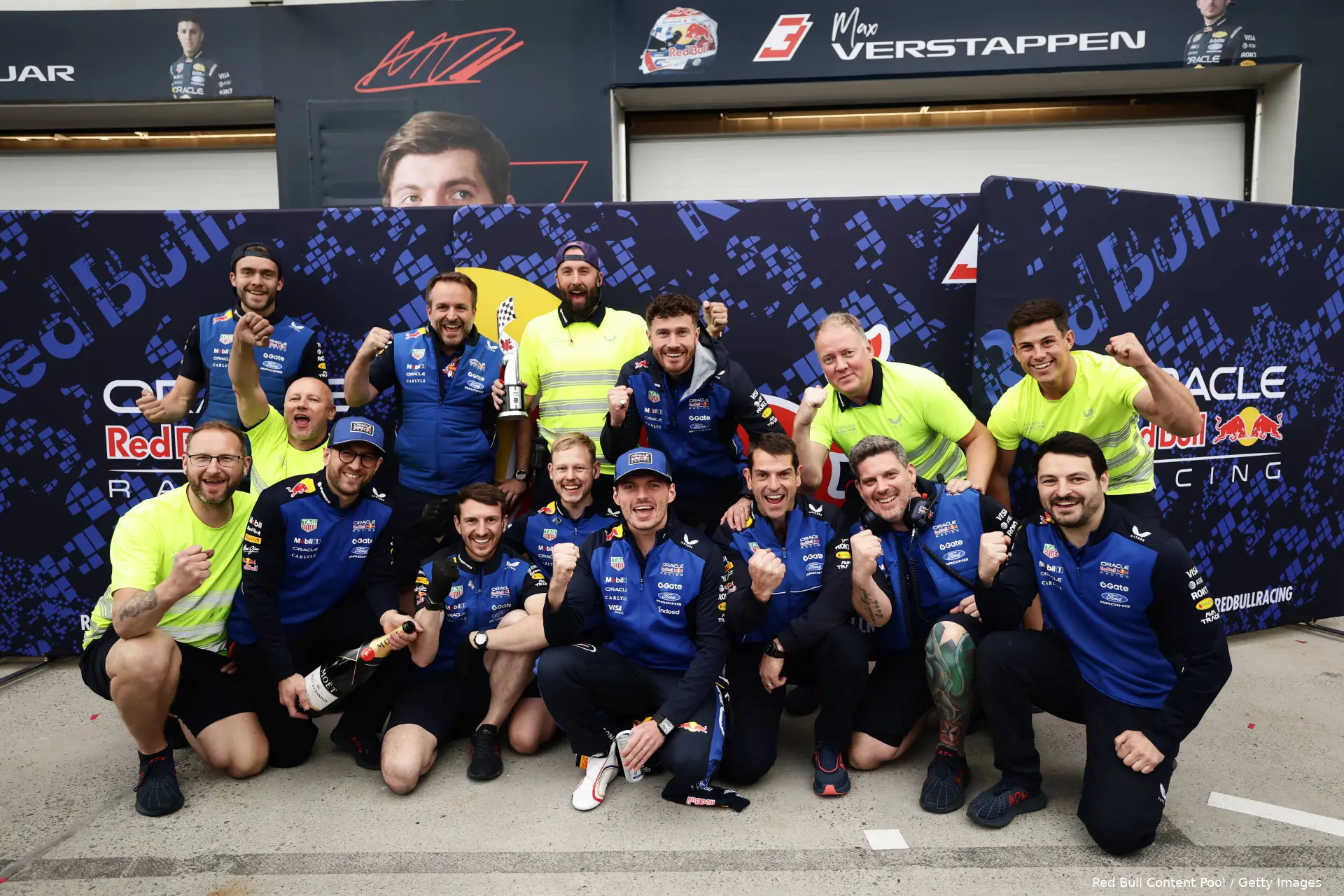 max-verstappen-red-bull-racing-2026-canada-race-zondag-team-1