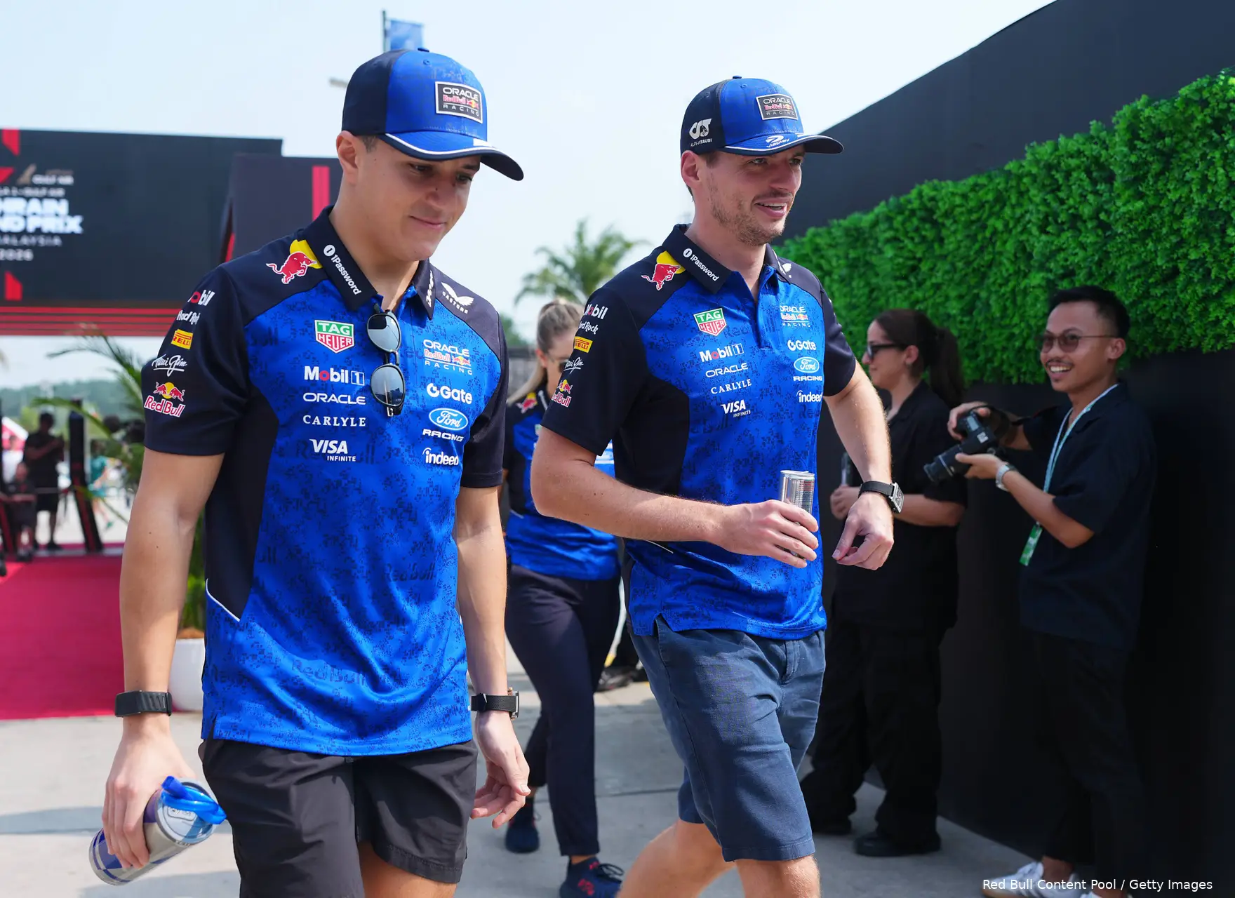 max-verstappen-isack-hadjar-red-bull-racing-maleisië-bahrein-sepang-zaterdag-1
