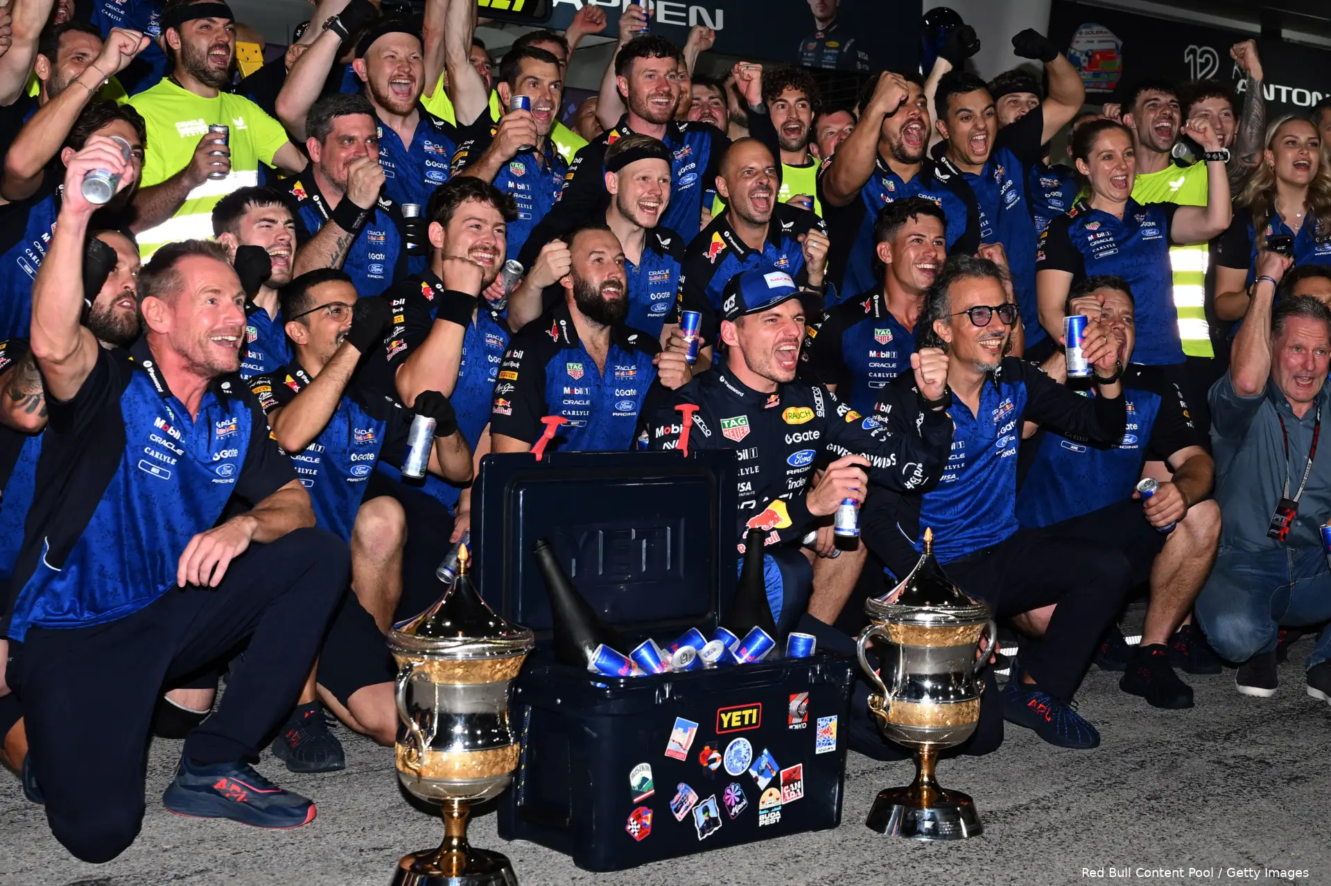 max-verstappen-podium-sepang-maleisie-bahrein-sunday-red-bull