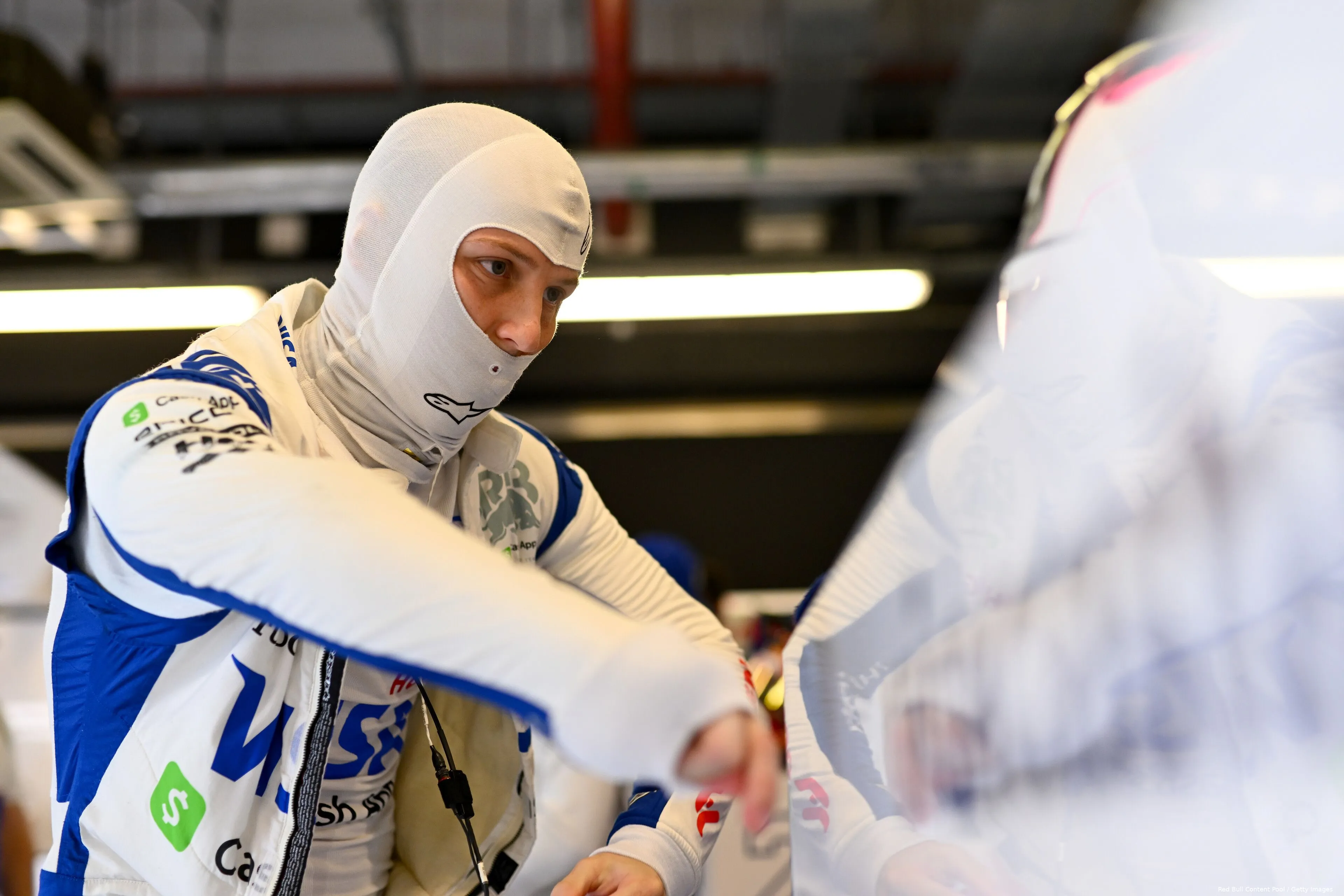 lawson abu dhabi vcarb 1