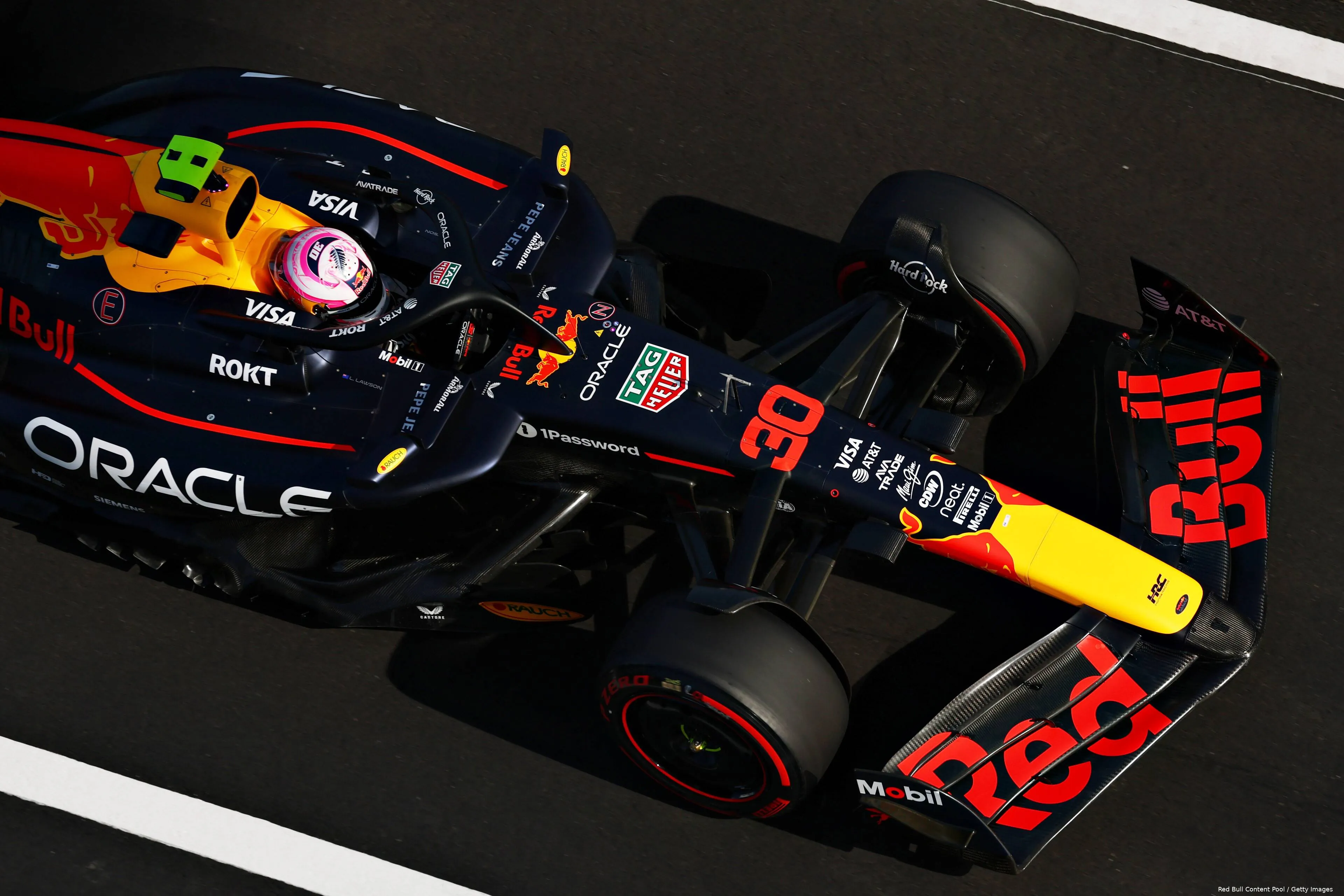 liam lawson red bull racing rb21 china 15