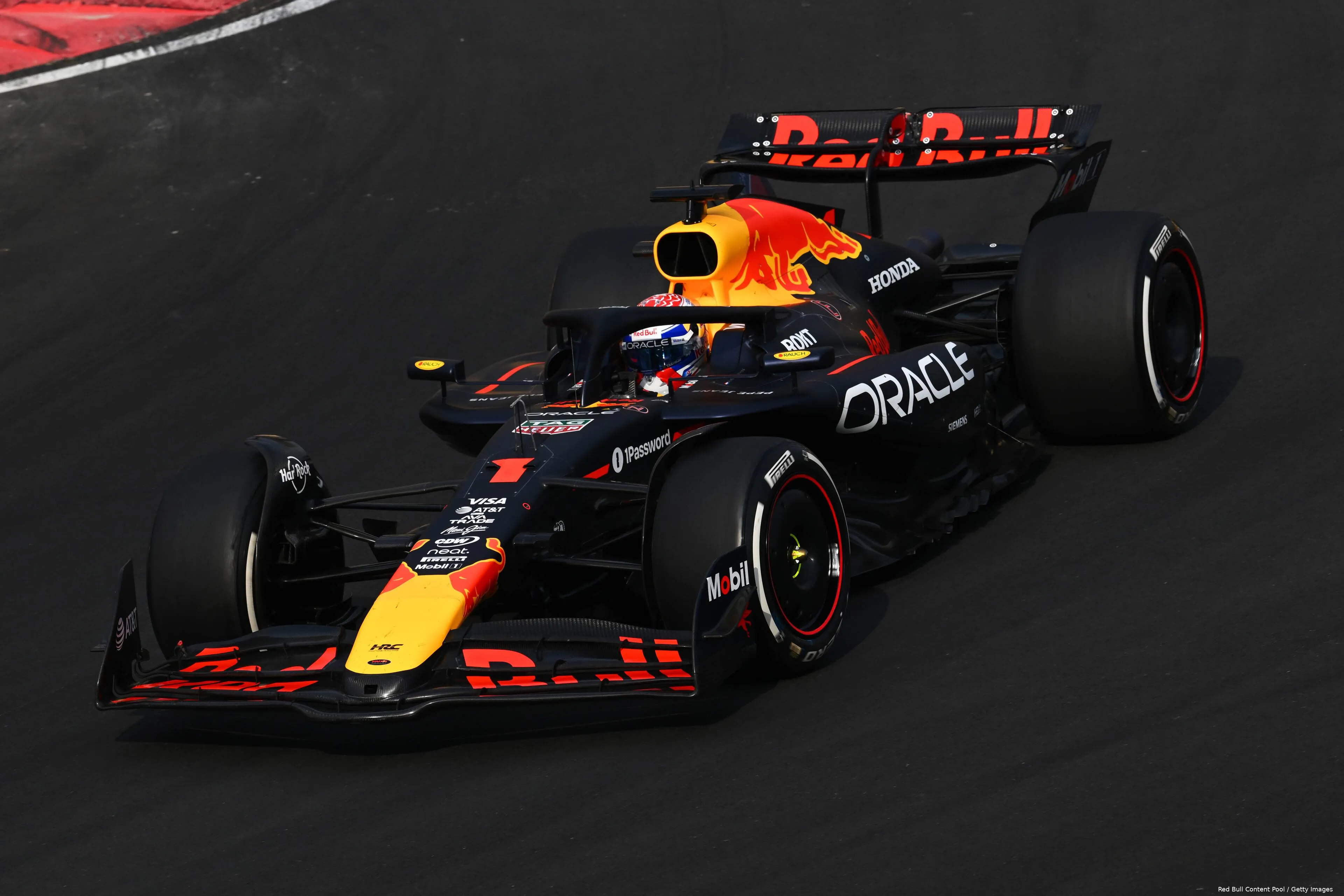 max verstappen red bull racing china rb21 zondag 19