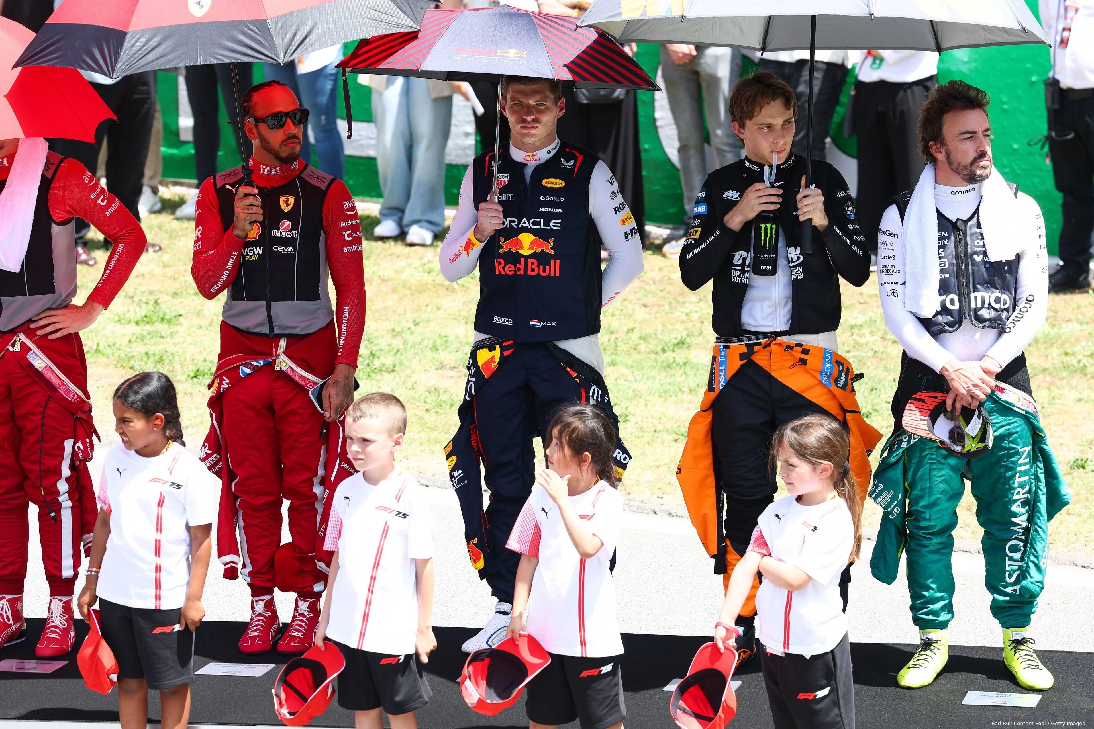 spanje 2025 isack hadjar charles leclerc lewis hamilton max verstappen oscar piastri zon warm fernando alonso 12