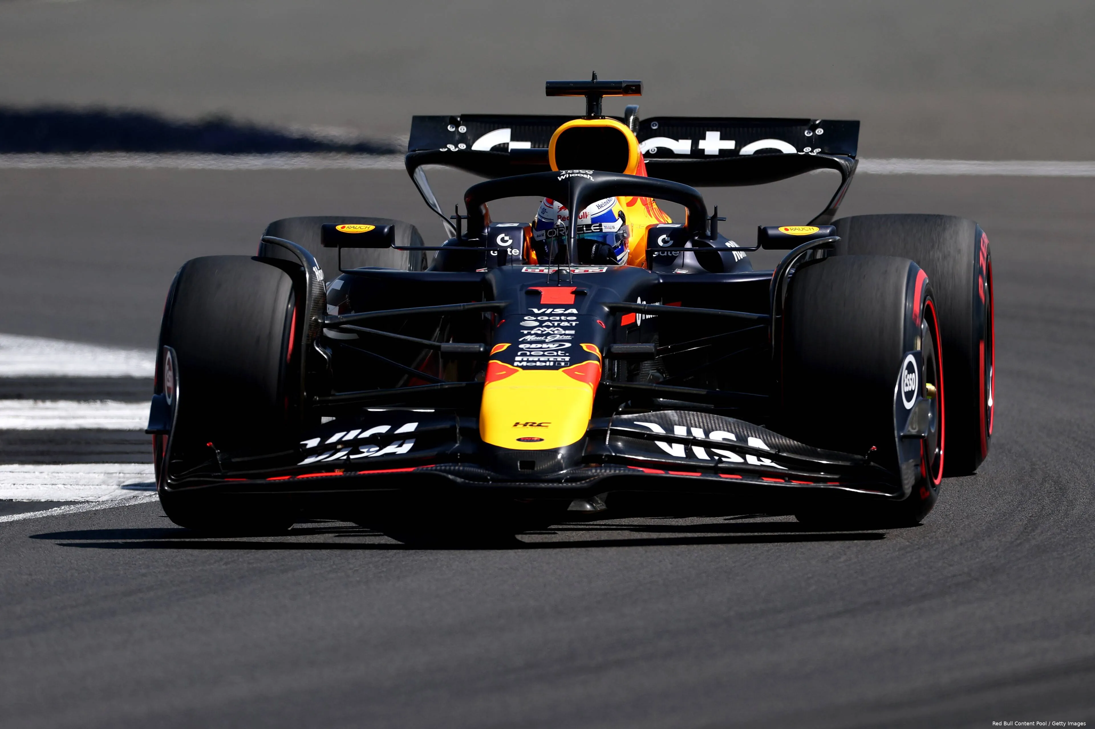 max verstappen red bull racing vt1 silverstone 1 rb21 7