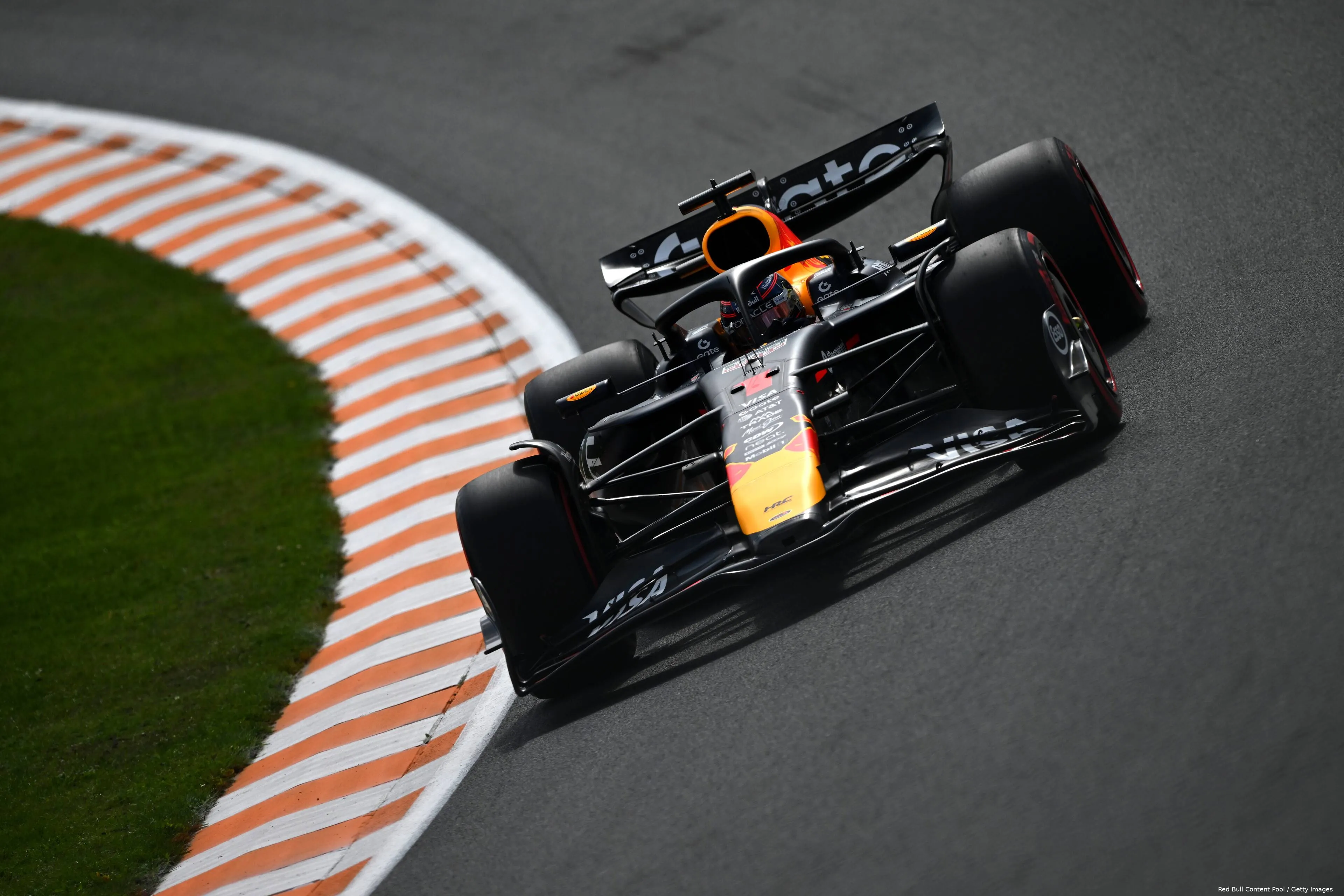 max-verstappen-red-bull-racing-vrijdag-vt1-zandvoort-nederland-2025-27