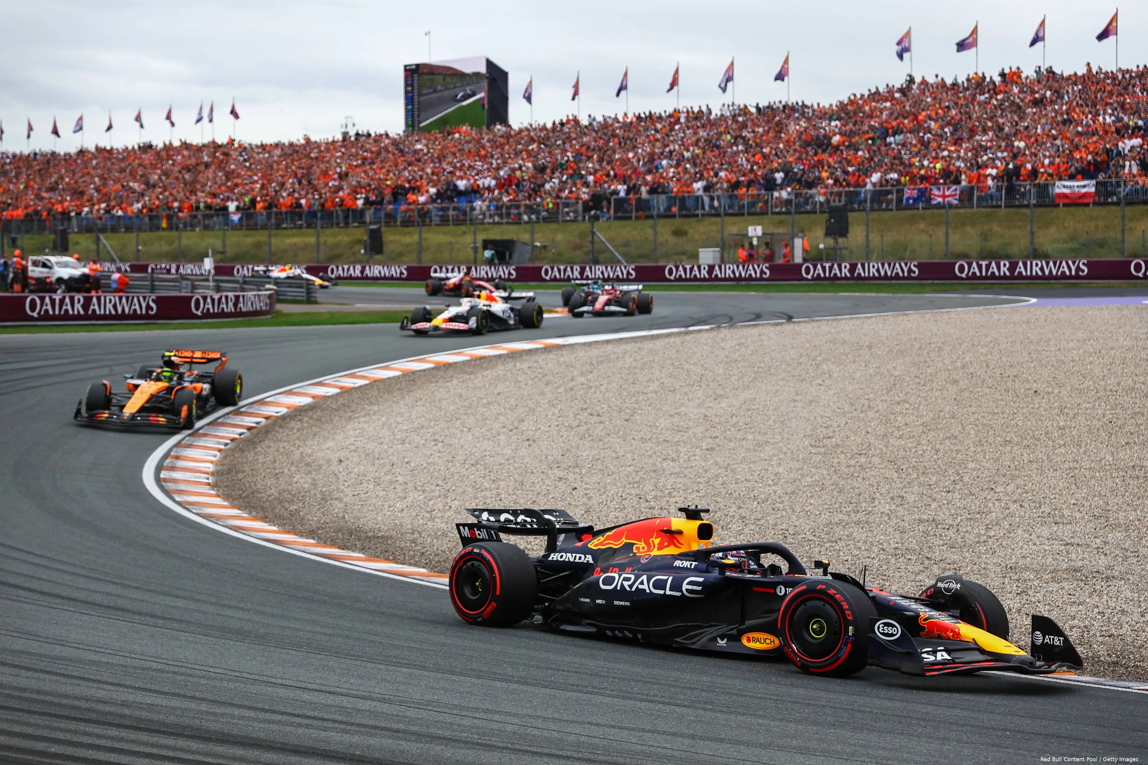 Verstappen-Zandvoort-Nederland_Red Bull-128387484gbb