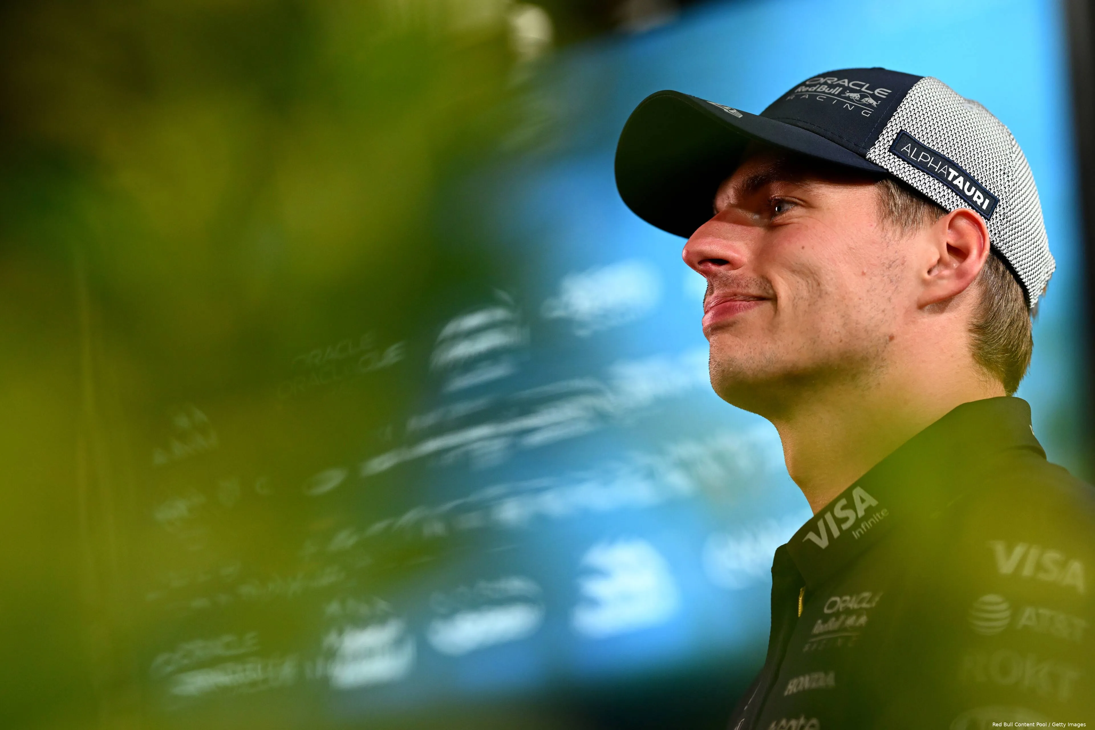 max-verstappen-singapore-vrijdag-2025